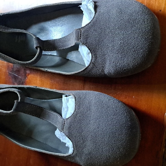 Last Chance! Will Be Pulling Soon!J Jill grey suede shoes - Picture 4 of 7